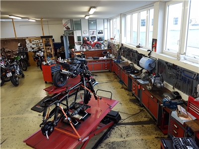 Motorradwerkstätte in Innsbruck sucht Nachfolge