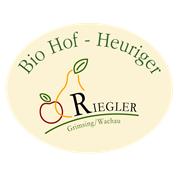 Sabrina Riegler -  Bio Hof / Heuriger Riegler