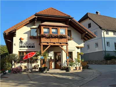 Murau | „Haarstudio Madame Figaro“ inkl. Wohnhaus sucht Nachfolger:in!