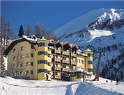 HOTEL ALMSCHLÖSSL GmbH